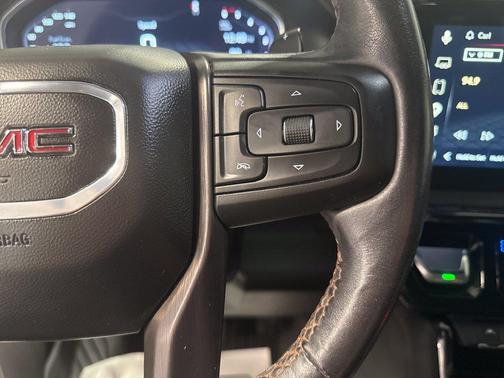 Sterling Metallic 2023 GMC Sierra 1500 AT4