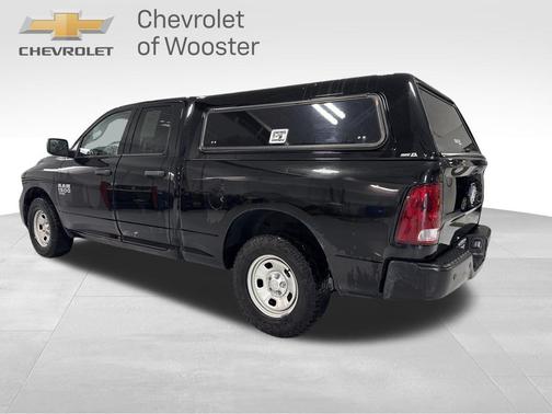 Diamond Black Crystal Pearlcoat 2022 RAM 1500 Tradesman