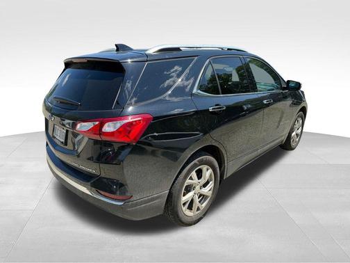 Mosaic Black Metallic 2020 Chevrolet Equinox L
