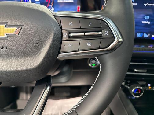 Sterling Gray Metallic 2026 Chevrolet Traverse High Country