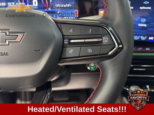 Radiant Red Tintcoat 2026 Chevrolet Traverse RS