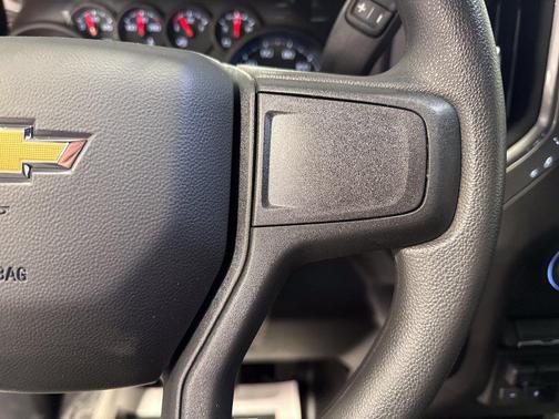 Summit White 2025 Chevrolet Silverado 2500 WT