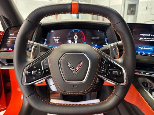 Sebring Orange Tintcoat 2026 Chevrolet Corvette Stingray w/3LT