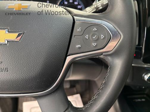 Summit White 2023 Chevrolet Traverse LT Cloth