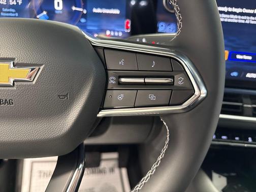 Black 2026 Chevrolet Equinox EV LT