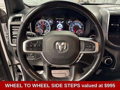 Bright White Clearcoat 2024 RAM 1500 Big Horn/Lone Star