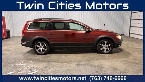 Flamenco Red Metallic 2012 Volvo XC70 T6 Platinum