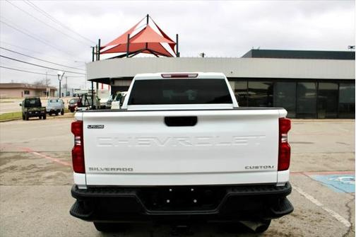 2024 Chevrolet Silverado 2500 Custom