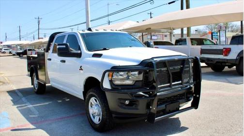 2023 RAM 3500 Tradesman Crew Cab 4x4 8' Box