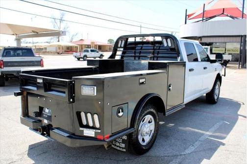 2023 RAM 3500 Tradesman Crew Cab 4x4 8' Box