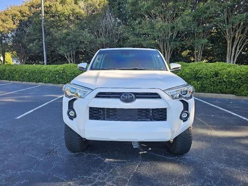 Ice Cap 2023 Toyota 4Runner SR5 Premium