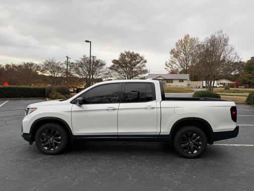 2021 Honda Ridgeline Sport