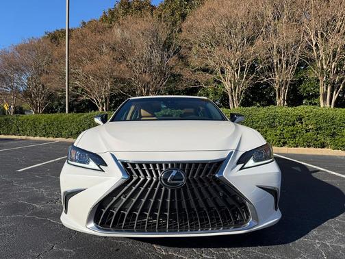2024 Lexus ES 350 Premium
