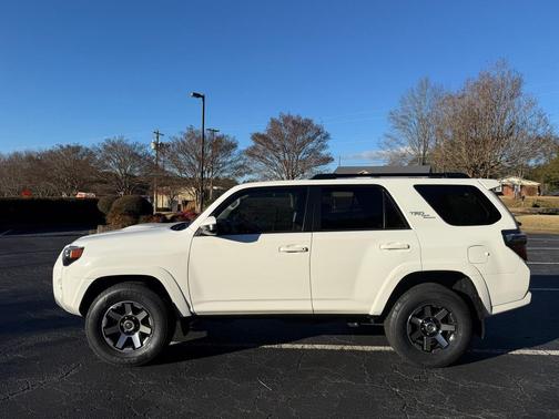 2021 Toyota 4Runner TRD Off Road