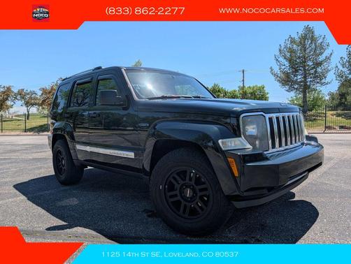 Black Forest Green Pearlcoat 2012 Jeep Liberty Jet