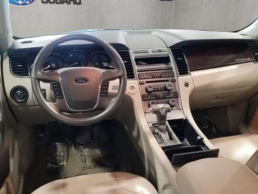 Ginger Ale 2012 Ford Taurus SEL