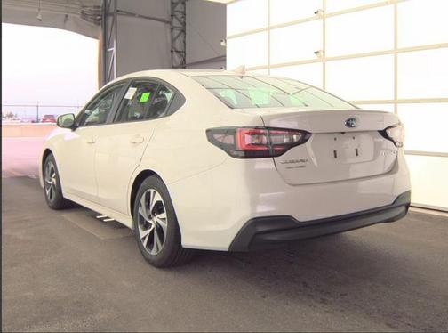 Crystal White Pearl 2025 Subaru Legacy Premium