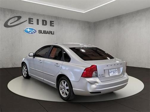 2009 Volvo S40 2.4i