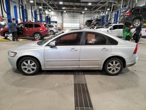2009 Volvo S40 2.4i