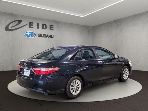 Blue Crush Metallic 2016 Toyota Camry LE