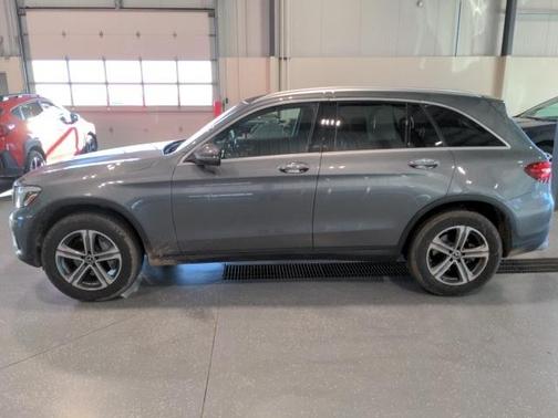 2018 Mercedes-Benz GLC 300 Base 4MATIC