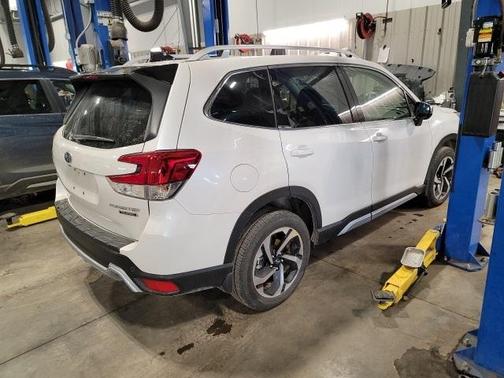 2024 Subaru Forester Touring