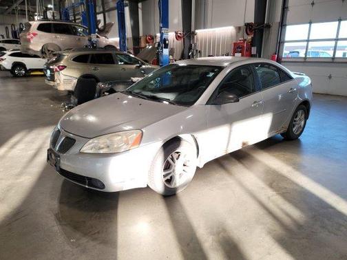 Liquid Silver Metallic 2006 Pontiac G6 Base