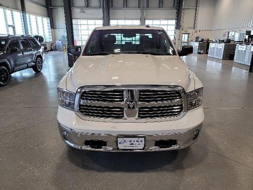Bright White Clearcoat 2016 RAM 1500 Big Horn