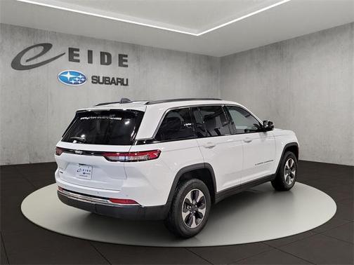 2022 Jeep Grand Cherokee 4xe Base