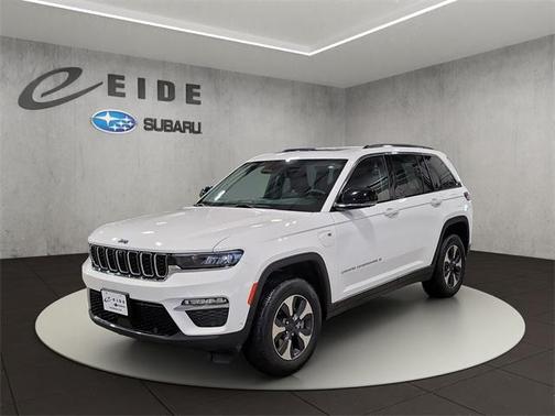 2022 Jeep Grand Cherokee 4xe Base
