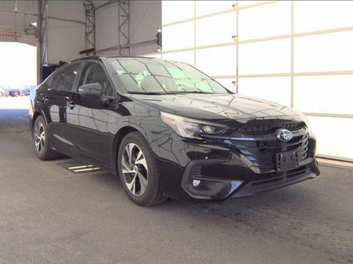 Crystal Black Silica 2025 Subaru Legacy Premium