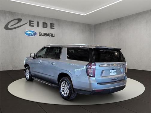 2024 Chevrolet Suburban LT