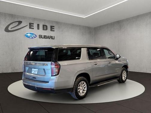 2024 Chevrolet Suburban LT