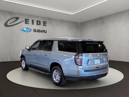 2024 Chevrolet Suburban LT