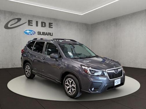 Magnetite Gray Metallic 2021 Subaru Forester Premium