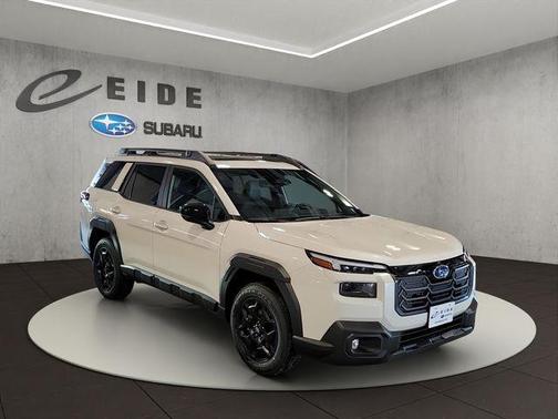 Crystal White Pearl 2026 Subaru Outback Limited