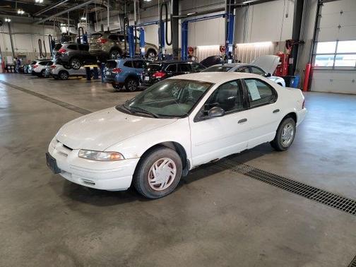 White 1996 Dodge Stratus Base