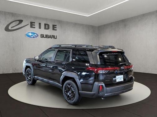 Crystal Black Silica 2026 Subaru Outback Limited