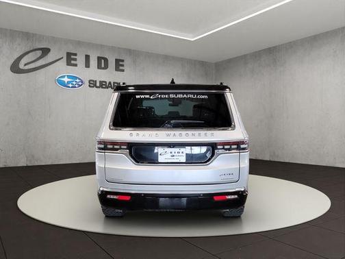 Silver Zynith 2022 Jeep Grand Wagoneer Series II