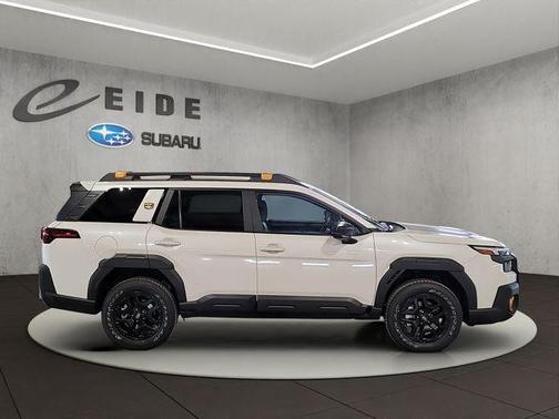 Crystal White Pearl 2026 Subaru Outback Wilderness