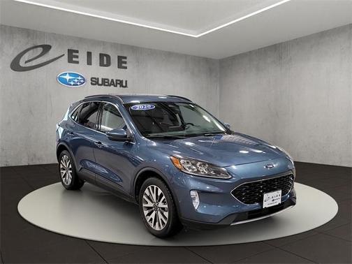 2020 Ford Escape Titanium Hybrid