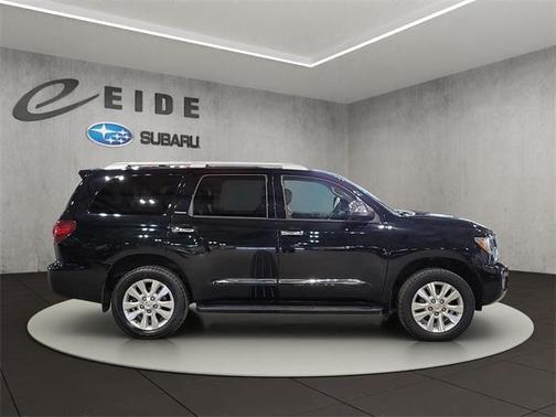 2022 Toyota Sequoia Platinum
