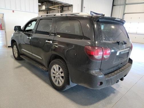 2022 Toyota Sequoia Platinum