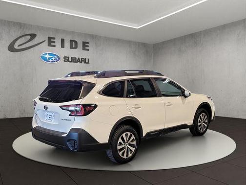 Crystal White Pearl 2020 Subaru Outback Premium