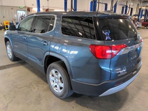 2019 GMC Acadia SLE-1