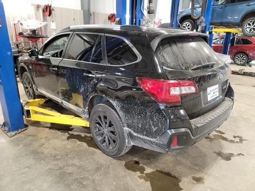 2018 Subaru Outback 3.6R Touring