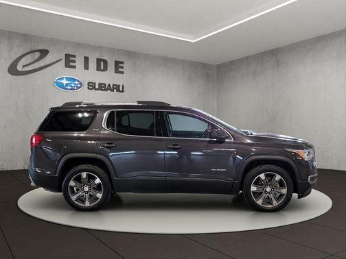 Iridium Metallic 2017 GMC Acadia SLT-2