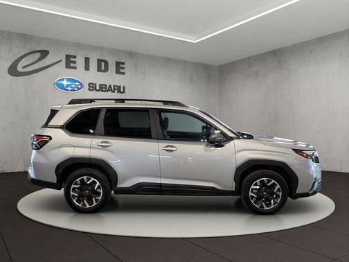 Ice Silver Metallic 2025 Subaru Forester Premium