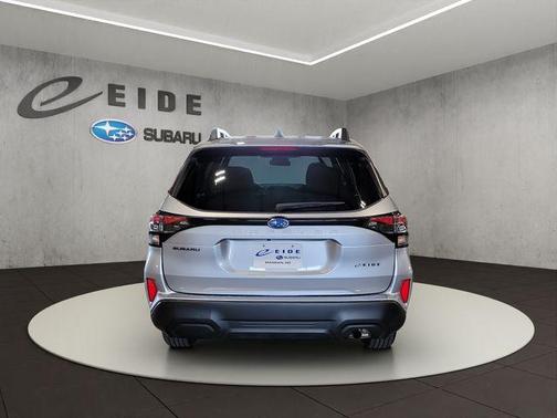 Ice Silver Metallic 2025 Subaru Forester Premium