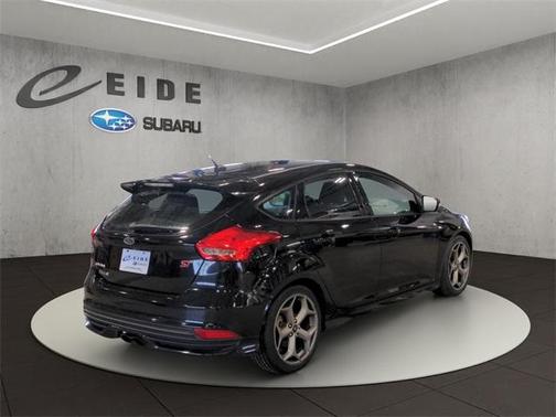 2018 Ford Focus ST Base
